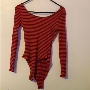 H&M red stripped body suit